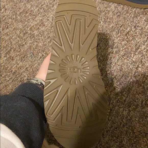 NEW Ugg Classic II boot size 8 - Picture 4 of 4